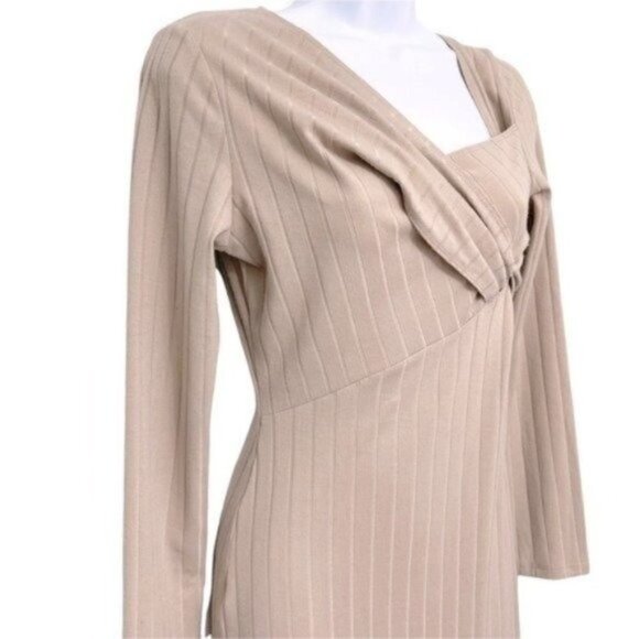 Revolve ASTR The Label Dress Long Sleeve Twist Front Dress In Oatmeal Size Small - Picture 4 of 9